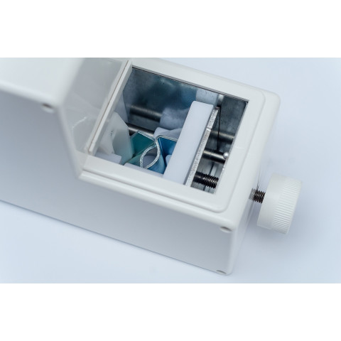 PELAMATIC električni lomilec orehov